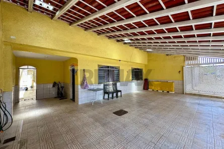 Casa com 3 Quartos à venda, 150m² no Recanto das Emas, Brasília