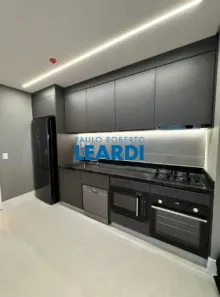 Apartamento com 2 Quartos para alugar, 77m² no Jardim das Acácias, São Paulo