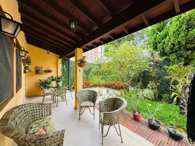 Casa com 4 Quartos à venda, 300m² no Jardim Chapadão, Campinas