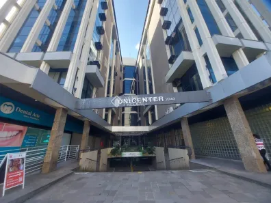 Sala Comercial para alugar, 230m² no São João, Porto Alegre