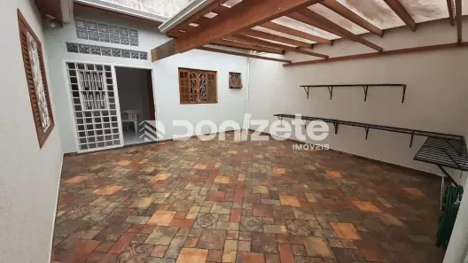 Casa com 2 Quartos à venda, 169m² no Santa Maria, Santo André