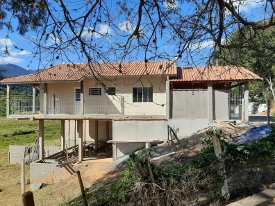 Casa com 3 Quartos à venda, 400m² no Jardim Santa Terezinha, São Bento do Sapucaí