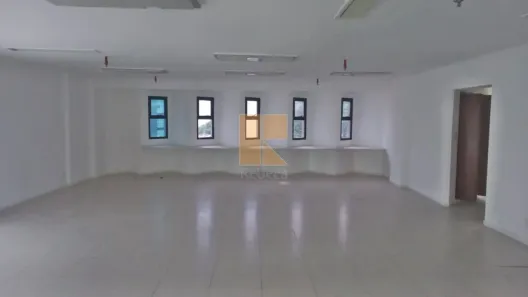 Sala Comercial para alugar, 92m² no Santo Amaro, São Paulo