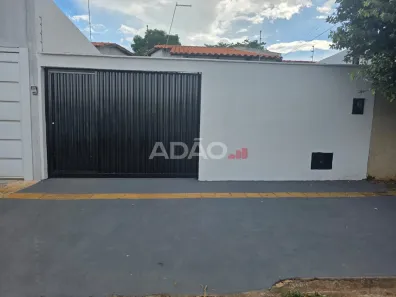 Casa com 3 Quartos à venda, 94m² no Residencial Ville de France, Goiânia