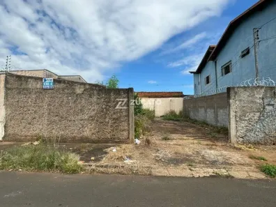 Lote/Terreno à venda, 180m² no Parque das Gameleiras, Uberaba