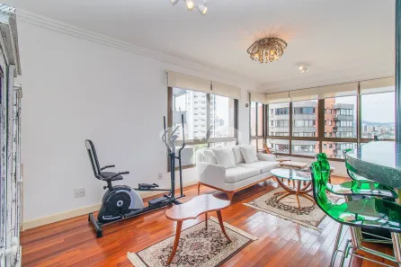 Apartamento com 2 Quartos à venda, 77m² no Bela Vista, Porto Alegre