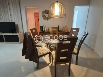 Apartamento com 3 Quartos à venda, 106m² no Santa Mônica, Uberlândia