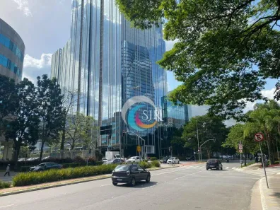 Sala Comercial para alugar, 678m² no Vila Nova Conceição, São Paulo
