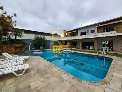 Sobrado com 6 Quartos à venda, 300m² no Centro, Peruíbe