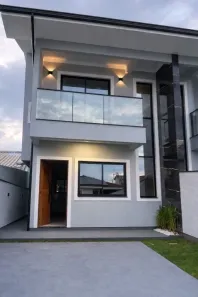 Sobrado com 2 Quartos à venda, 79m² no Madri, Palhoça