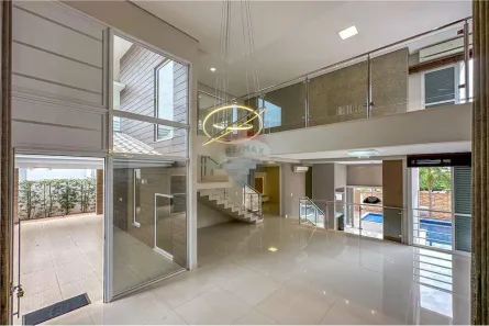 Casa de Condomínio com 5 Quartos para alugar, 450m² no Jardim Itália, Cuiabá