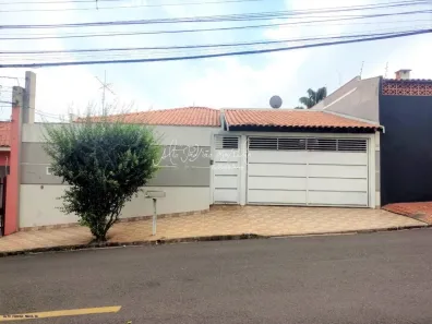 Casa com 3 Quartos à venda, 175m² no Jardim Itaipu, Marília