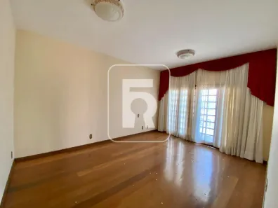 Casa com 3 Quartos à venda, 300m² no Recanto dos Colibris, Conselheiro Lafaiete