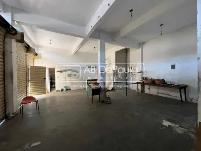 Ponto Comercial para alugar, 103m² no Realengo, Rio de Janeiro