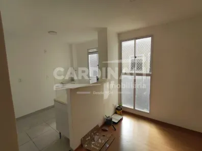 Apartamento com 2 Quartos para alugar, 50m² no Parque Residencial Maria Stella Faga, São Carlos