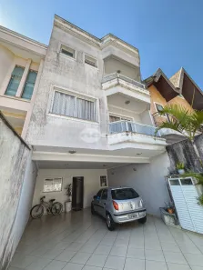 Sobrado com 4 Quartos à venda, 260m² no Nova Petrópolis, São Bernardo do Campo