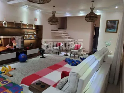 Casa de Condomínio com 3 Quartos à venda, 295m² no Campo Grande, Rio de Janeiro