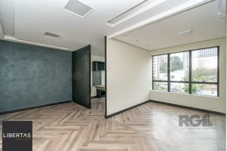 Sala Comercial à venda, 46m² no Independência, Porto Alegre