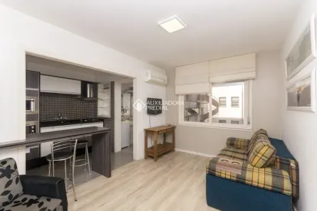 Apartamento com 1 Quarto para alugar, 48m² no Farroupilha, Porto Alegre