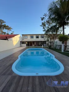 Casa com 5 Quartos à venda, 217m² no Santa Mônica, Guarapari
