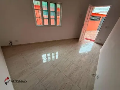 Casa com 2 Quartos à venda, 79m² no Maracanã, Praia Grande