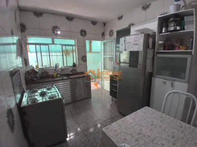 Casa com 6 Quartos à venda, 280m² no Jardim Moreira, Guarulhos