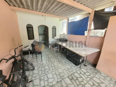 Casa com 2 Quartos à venda, 80m² no Jardim Itaúna, Caraguatatuba