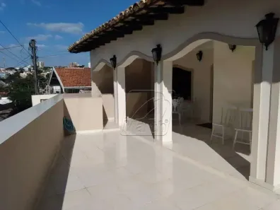 Casa com 3 Quartos à venda, 252m² no Castelinho, Piracicaba