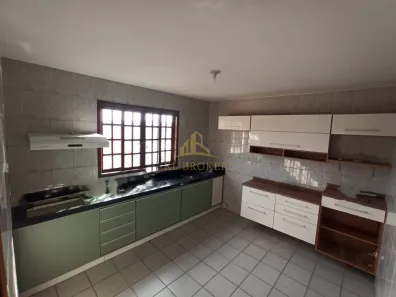 Casa com 4 Quartos à venda, 159m² no Jardim Belvedere, Volta Redonda