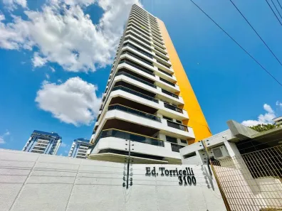 Apartamento com 3 Quartos para alugar, 224m² no Frei Serafim, Teresina