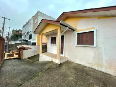Casa com 3 Quartos para alugar, 100m² no Desvio Rizzo, Caxias do Sul
