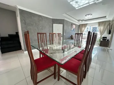 Sobrado com 4 Quartos à venda, 179m² no Cajuru, Curitiba