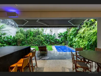 Casa com 3 Quartos para alugar, 545m² no Jardim Luzitânia, São Paulo