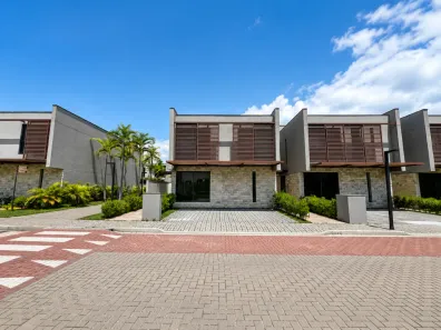Casa de Condomínio com 4 Quartos à venda, 205m² no Amazônia Park, Cabedelo