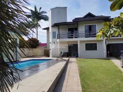 Casa com 4 Quartos à venda, 300m² no Araçatuba, Imbituba