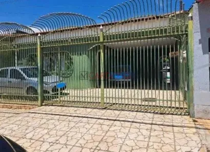 Casa com 4 Quartos à venda, 198m² no Ceilândia Sul, Brasília