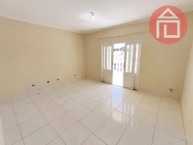 Casa com 3 Quartos à venda, 160m² no Cidade Planejada II, Bragança Paulista