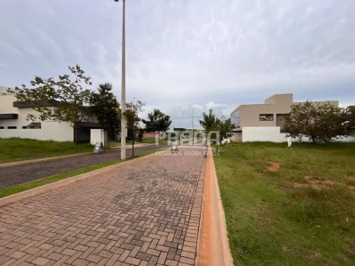 Lote/Terreno à venda, 421m² no Jardim Botânico, Uberlândia