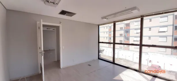 Sala Comercial para alugar, 145m² no Centro Histórico, Porto Alegre