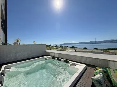 Apartamento com 3 Quartos à venda, 224m² no Estreito, Florianópolis