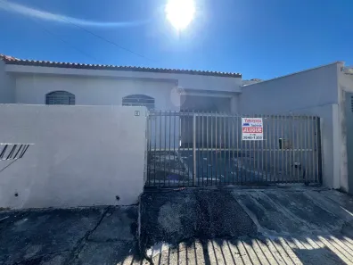 Casa com 2 Quartos para alugar, 70m² no Jardim Sao Francisco, Louveira