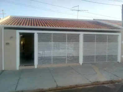 Casa com 2 Quartos à venda, 217m² no Jardim Roberto Selmi Dei, Araraquara