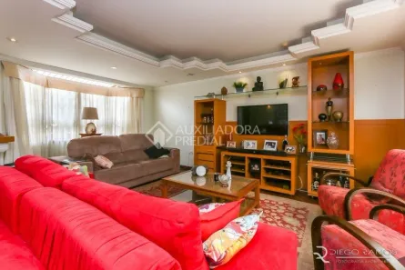 Casa com 3 Quartos à venda, 291m² no Jardim Itu, Porto Alegre