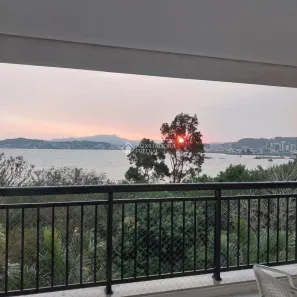 Apartamento com 3 Quartos à venda, 146m² no Abraão, Florianópolis