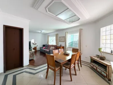 Sobrado com 4 Quartos à venda, 125m² no Vila Bastos, Santo André