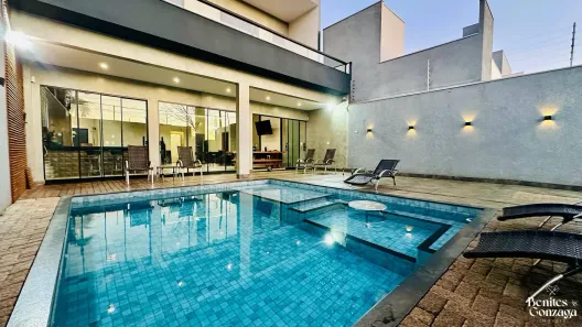 Casa com 3 Quartos à venda, 210m² no Residencial Arezzo, Maringá