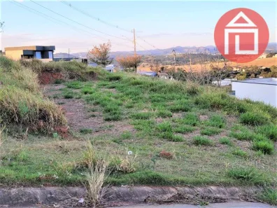 Lote/Terreno à venda, 140m² no Condomínio Villa Verde Bragança, Bragança Paulista