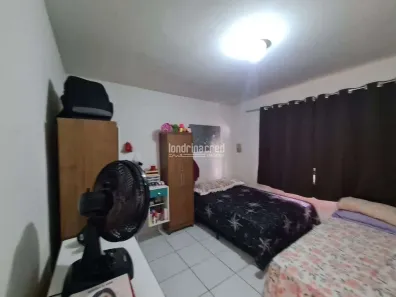 Casa com 4 Quartos à venda, 160m² no Centro, Londrina
