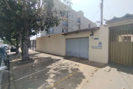 Casa com 3 Quartos à venda, 217m² no Jardim América, Goiânia