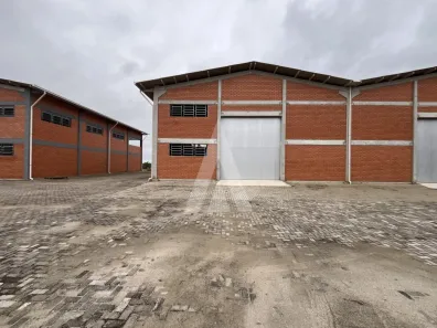 Galpão/Depósito/Armazém para alugar, 375m² no Corveta, Araquari